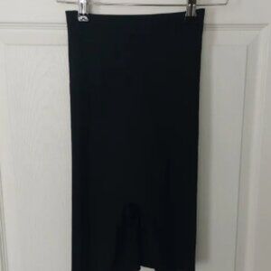 SPANX Thinstincts Black Shorts, Size Small